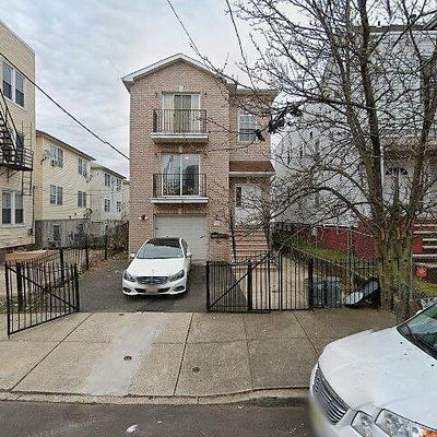 276 Ridgewood Ave, Newark, NJ 07112