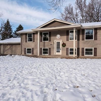 2808 Terrace Dr, Burnsville, MN 55337