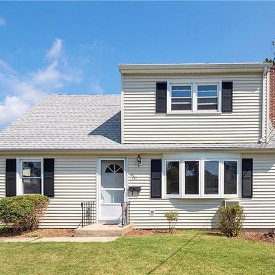 35 Travis Ave, Stamford, CT 06905