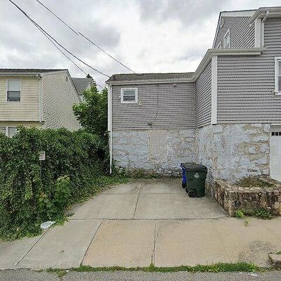 35 37 Marble St, Fall River, MA 02721