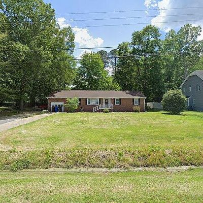 3521 Parr Ln, Chesapeake, VA 23323