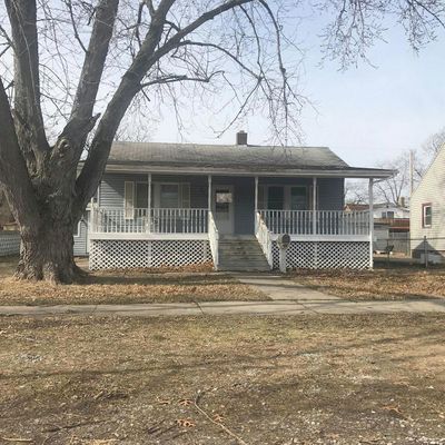 356 S Henry St, Gary, IN 46403