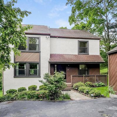 36 Haymarket Ln, Bryn Mawr, PA 19010