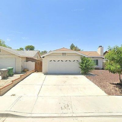 36877 Spanish Broom Dr, Palmdale, CA 93550