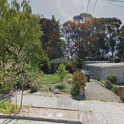 3906 Forest Hill Ave, Oakland, CA 94602