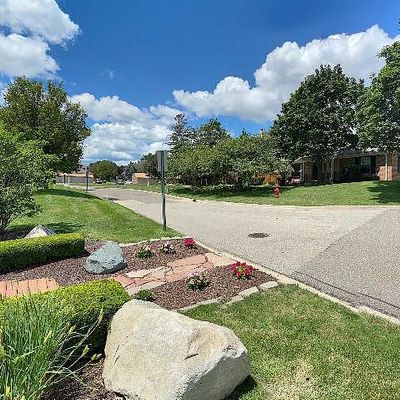 39872 Crosswinds, Novi, MI 48375