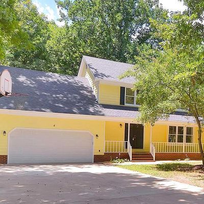 4 Mayfair Dr, Fredericksburg, VA 22407