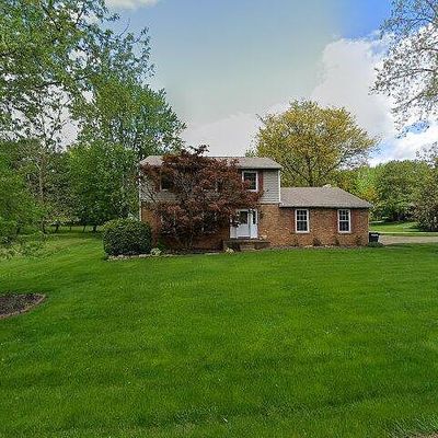 3285 Wright Rd Nw, Uniontown, OH 44685