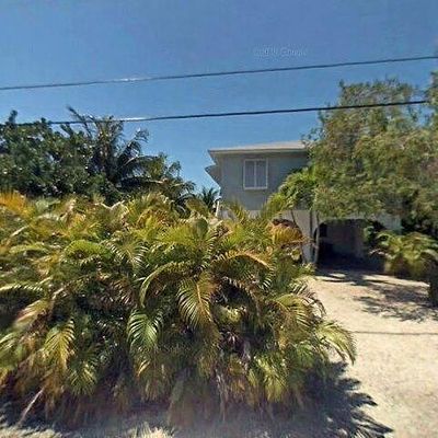 336 Blackbeard Rd, Summerland Key, FL 33042