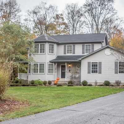 34 Blackberry Hl, Moscow, PA 18444