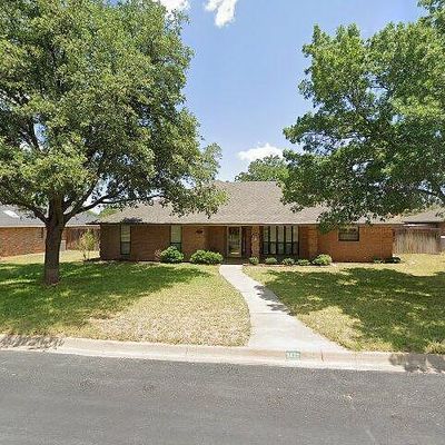 3422 Ridgecrest Ln, San Angelo, TX 76904