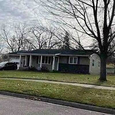 435 Carl St, Portland, MI 48875