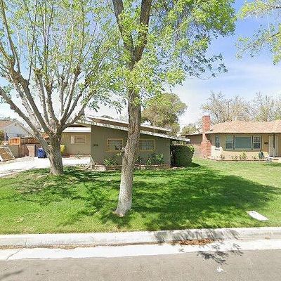 44437 Loneoak Ave, Lancaster, CA 93534