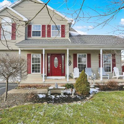 45 Pebble Beach Ln, Pottstown, PA 19464