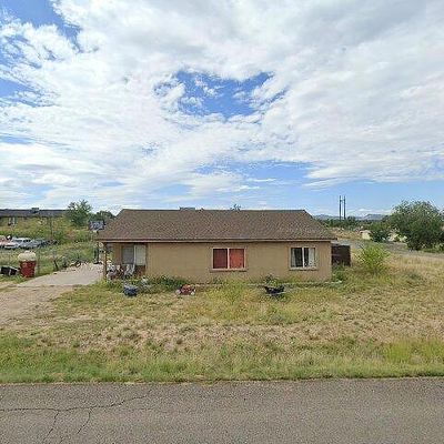 460 Lobo Ln, Chino Valley, AZ 86323