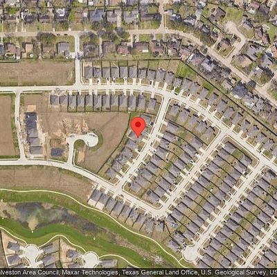 4023 Emperor Valley Ln, Baytown, TX 77521