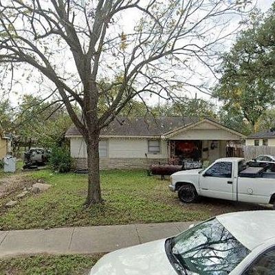 403 Lamar Dr, Pasadena, TX 77502