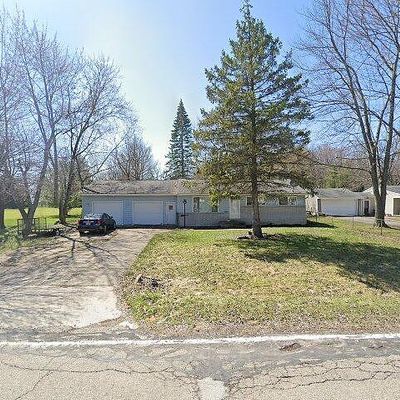 4230 Leith St, Burton, MI 48509