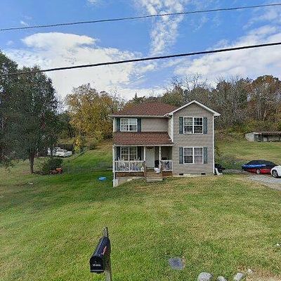 4244 Maplewood St, Kingsport, TN 37660