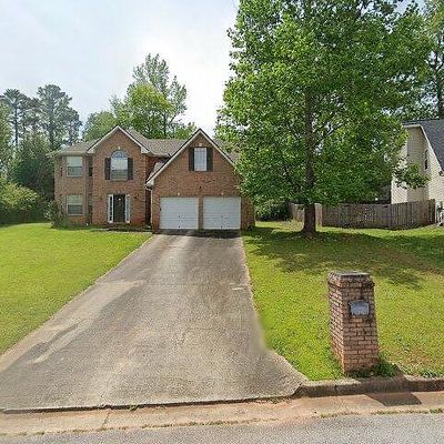 535 Carriage Walk Ln, Stone Mountain, GA 30087