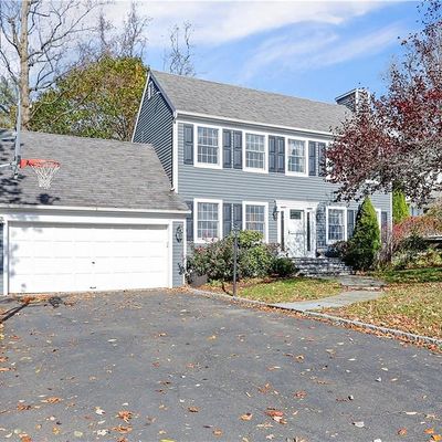 55 Fieldstone Rd, Stamford, CT 06902