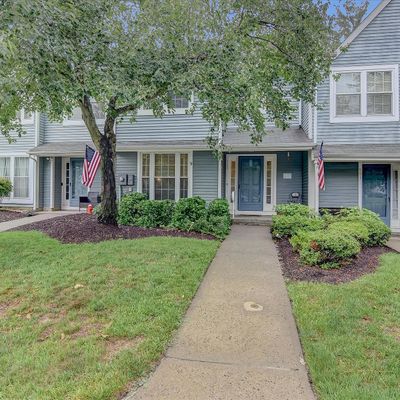 550 Laurelwood Ct, Howell, NJ 07731