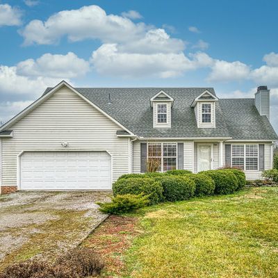 560 Evergreen Cir, Smithville, TN 37166