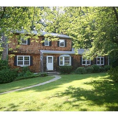 58 Hobby Dr, Ridgefield, CT 06877