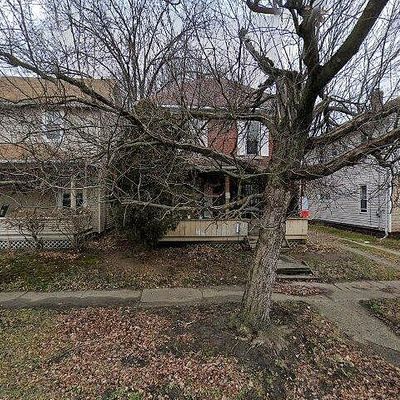 583 Creedmore Ave, Barberton, OH 44203