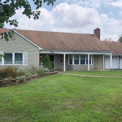 590 Lloyd Rd, Matawan, NJ 07747