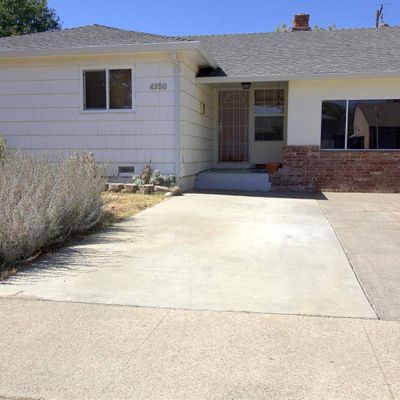 4950 76 Th St, Sacramento, CA 95820