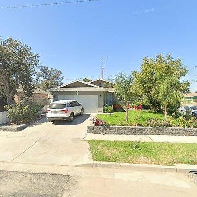 507 S Santa Clara St, Tulare, CA 93274