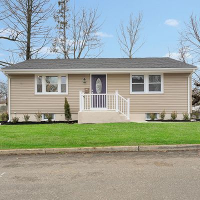 51 Pear St, Tinton Falls, NJ 07724