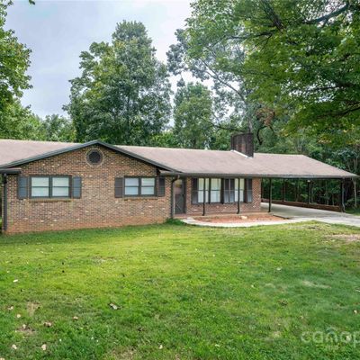 512 Reavis Rd, Harmony, NC 28634