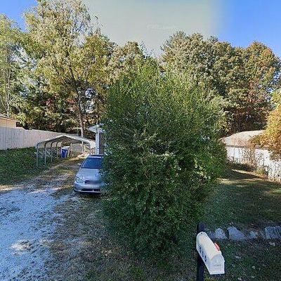 515 9 Th Ave E, Hendersonville, NC 28792