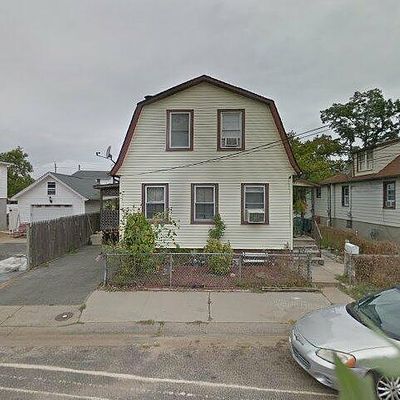 527 Cambridge Ave, Union Beach, NJ 07735