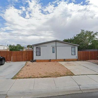 6636 Hartman St, Las Vegas, NV 89108