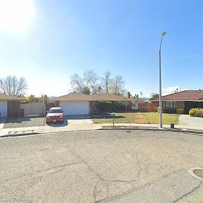 685 Marbella Ave, Hemet, CA 92543