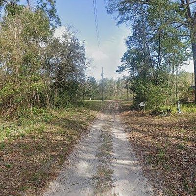 6th St, Altoona, FL 32702