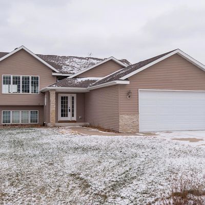 7077 Valley Dr Sw, Byron, MN 55920