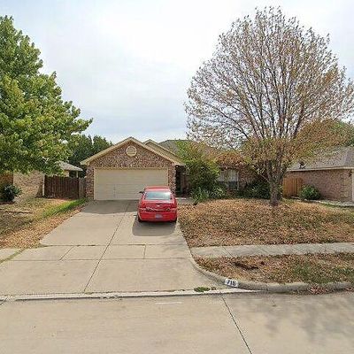 716 Sawyer Dr, Saginaw, TX 76179