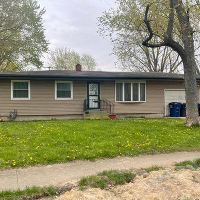 606 Southwind Dr, Michigan City, IN 46360