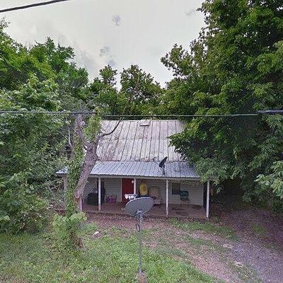 610 High St, Leslie, AR 72645