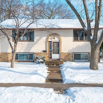 635 Van Buren St Ne, Minneapolis, MN 55413