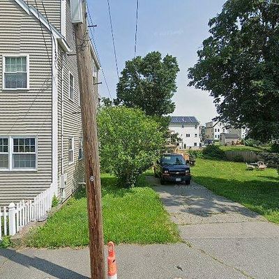 64 Shennen St, Quincy, MA 02169