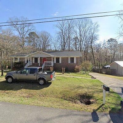 813 Sugarloaf Ln, Anniston, AL 36207