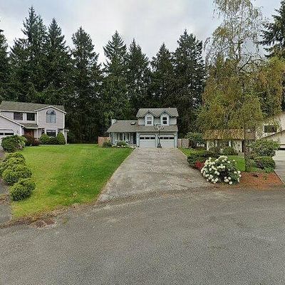 8241 Woodgrove Ct Se, Olympia, WA 98513