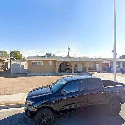 914 Sahara Way, Las Vegas, NV 89108