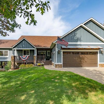 7600 Fallen Leaf Cir, Pequot Lakes, MN 56472