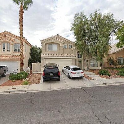 7725 Robinglen Ave, Las Vegas, NV 89131